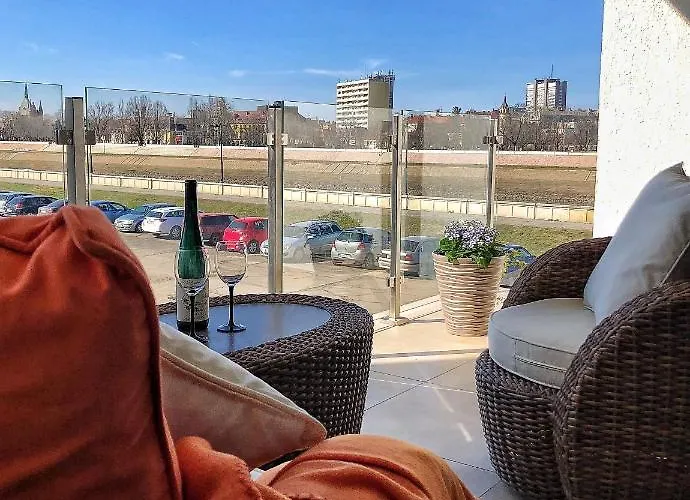 Moment Szolnok